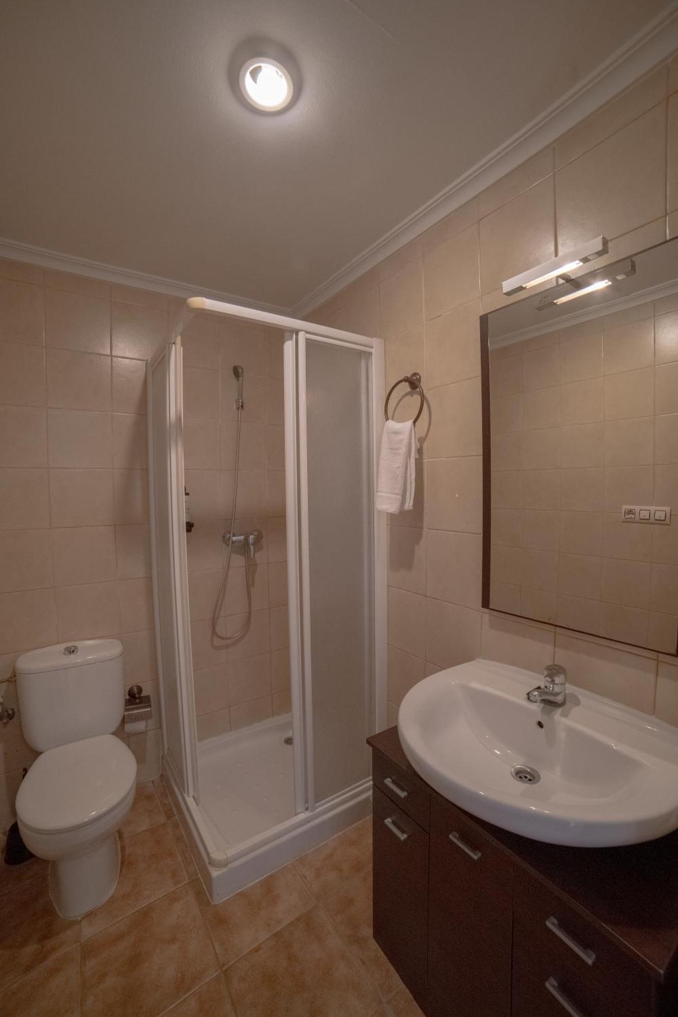 Apartamentos Berrocal Alcala del Jucar Zewnętrze zdjęcie